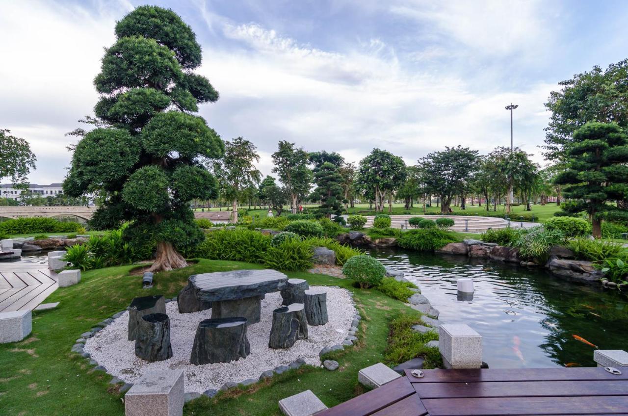 Luxhomes Saigon - Vinhomes Central Park Ho Şi Min Dış mekan fotoğraf